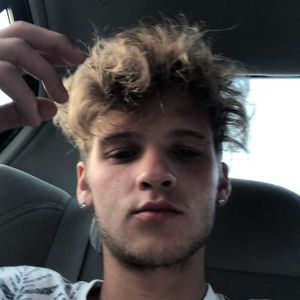 Meet your Posher, Aj